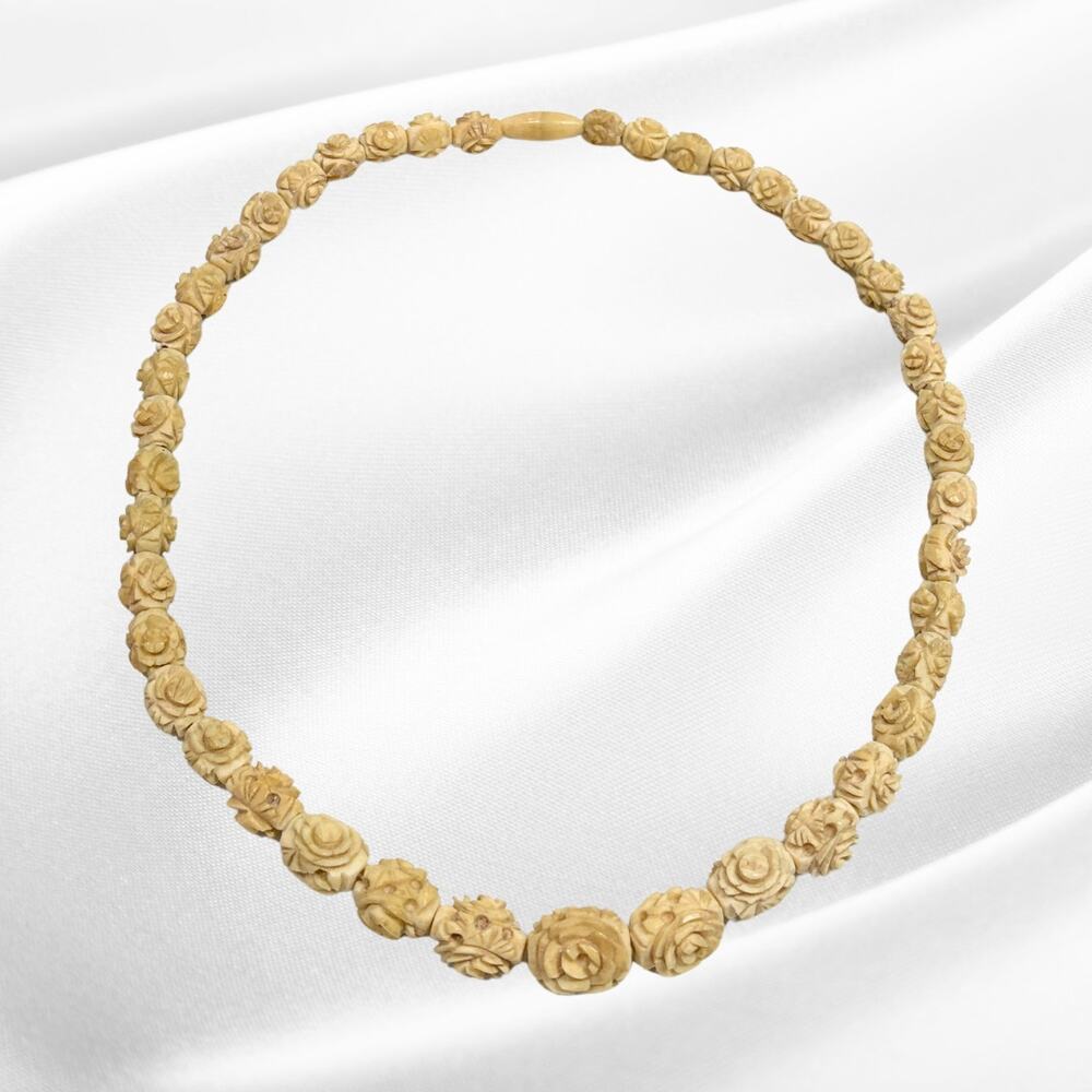 Vintage Carved Bone Floral Rosette Necklace Graduated Beads Art Deco Bohemian
